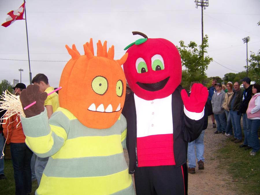 Spike and Dandy 
